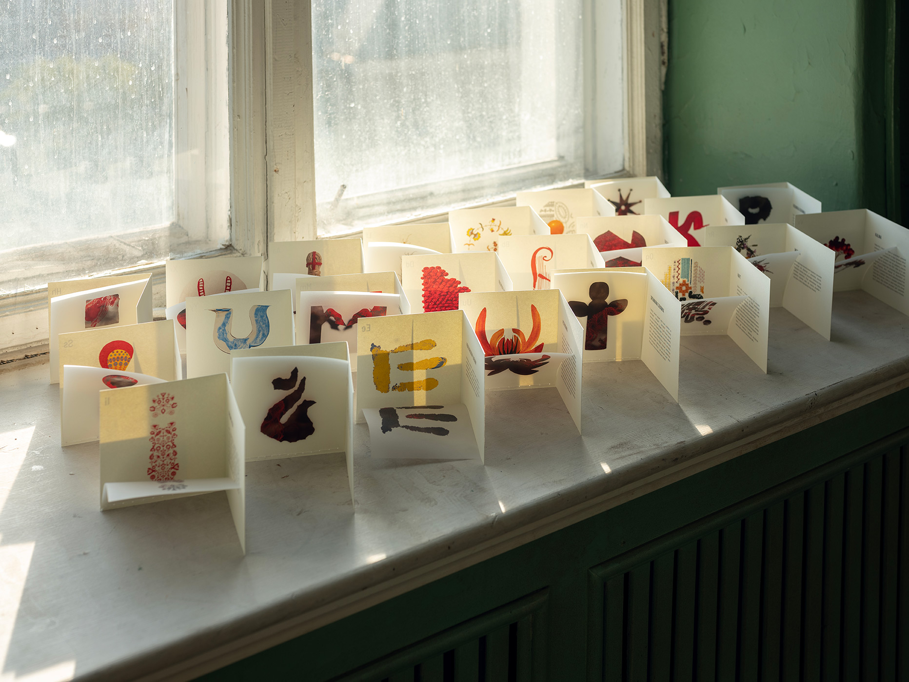 A designed alphabet, a manifesto and a declaration of love for the rich traditions of Ukraine. The graduation project of Kateryna Shevchun, a graduate of the School of Form